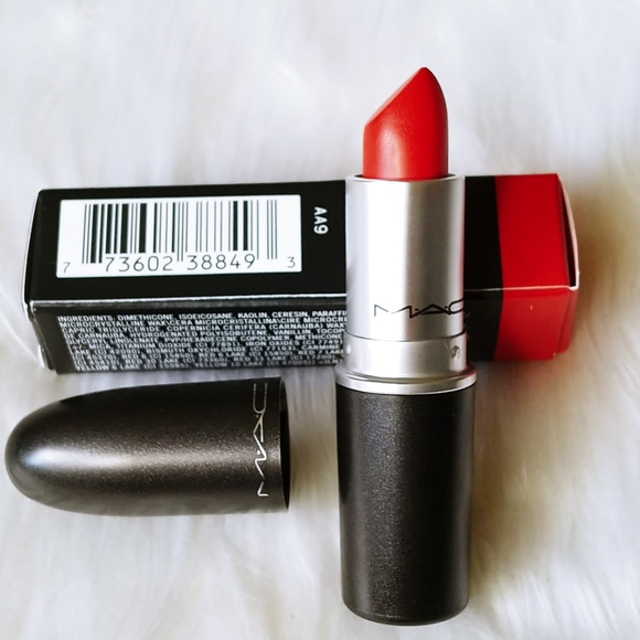 NEW IN BOX 702 Dangerous Retro Matte Lipstick MAC Full Size - Picture 12 of 15